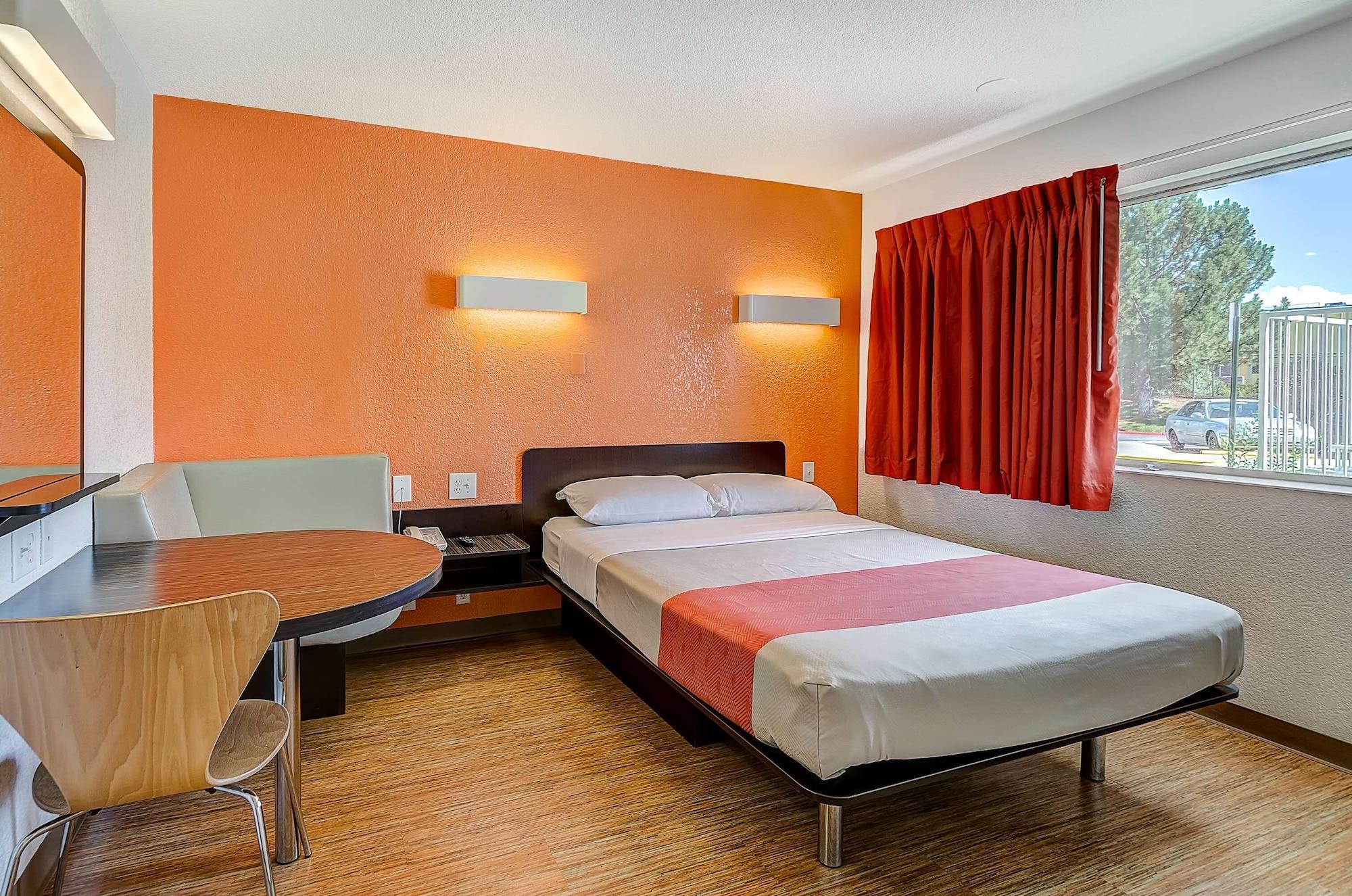 Park Inn By Radisson, Thornton Eksteriør bilde