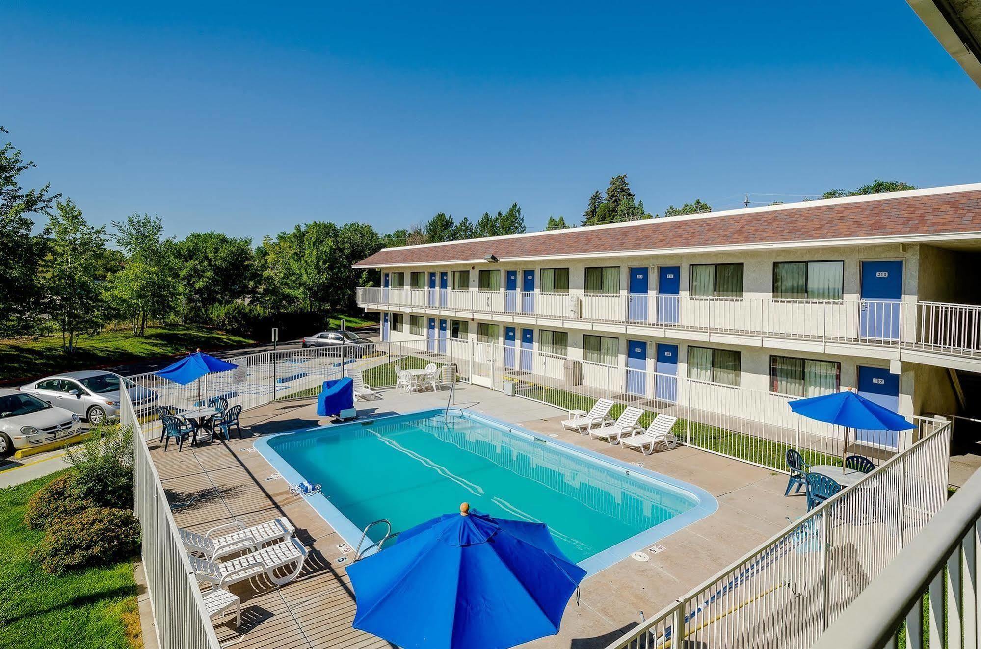 Park Inn By Radisson, Thornton Eksteriør bilde